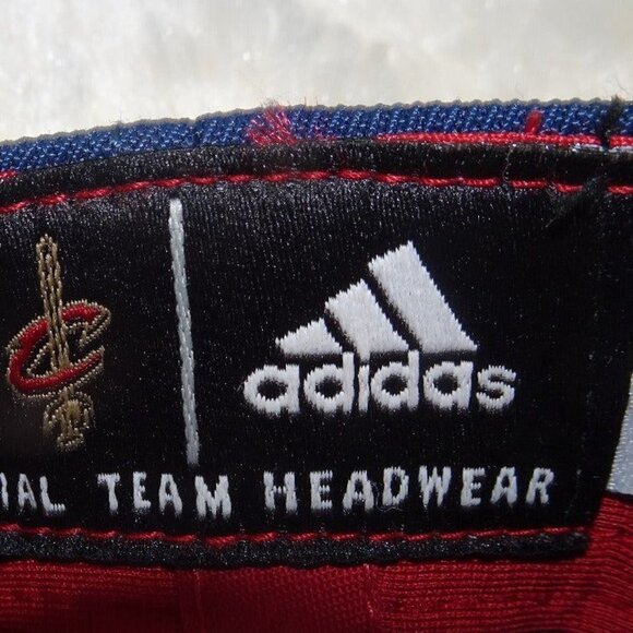 NBA Cleveland Cavaliers Adidas Blue Baseball Cap - Picture 6 of 9